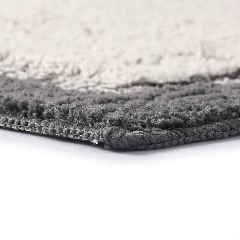 TuftTouch Microfiber Bath Mats (Grey) - Set of Two media 4