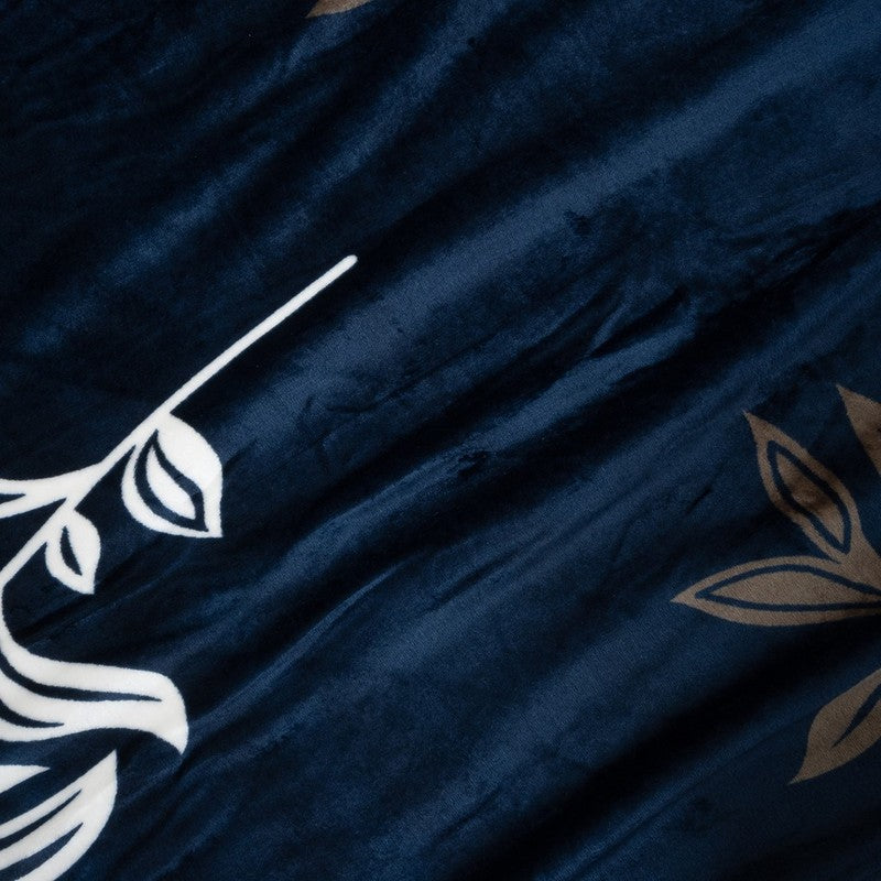 Nightbloom Floral Woolen Blanket (Blue) - 210 GSM media 4
