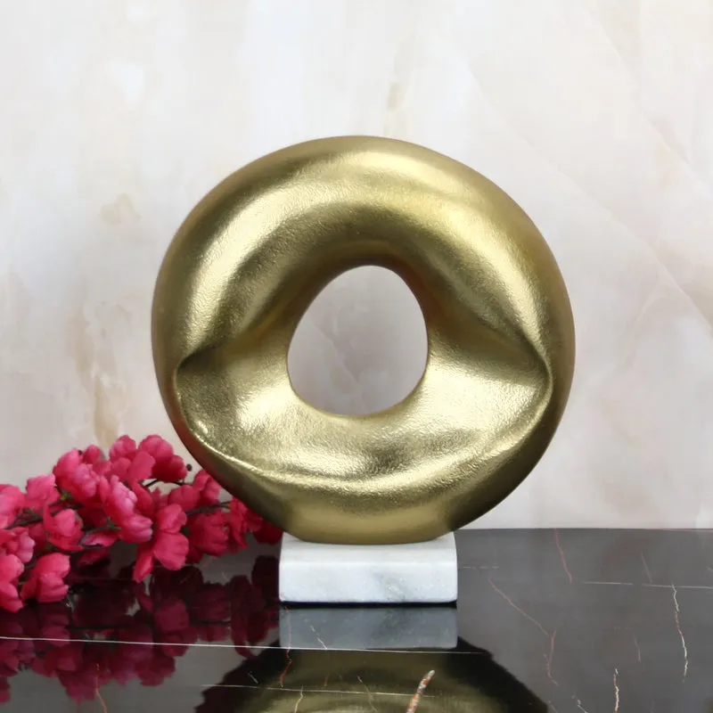 Astroy Donut Showpiece - Gold media 1