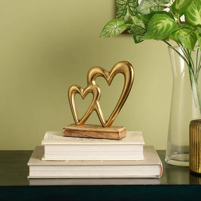 Heart Halo Duo Showpiece - Gold media 1