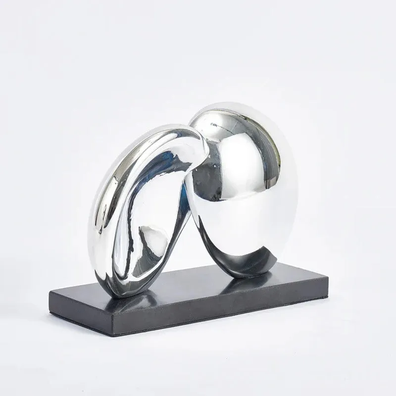 Metallis Sphere Showpiece media 4