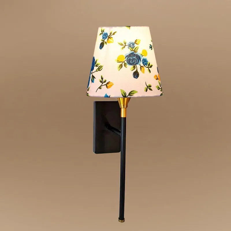 Seranova Metal Wall Lamp media 6