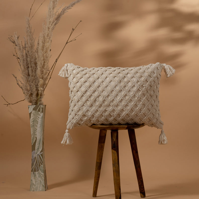 Nomad Notch Tufted Cushion Cover - Beige media 2