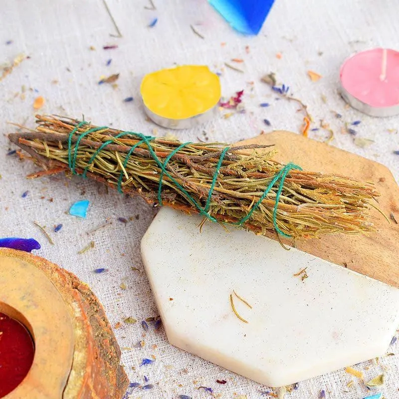 Rosemary And Juniper Healing Smudge Wand media 1
