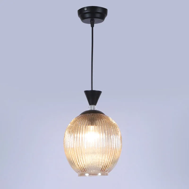 Glaisra Glass & Iron Ceiling Lamp media 6