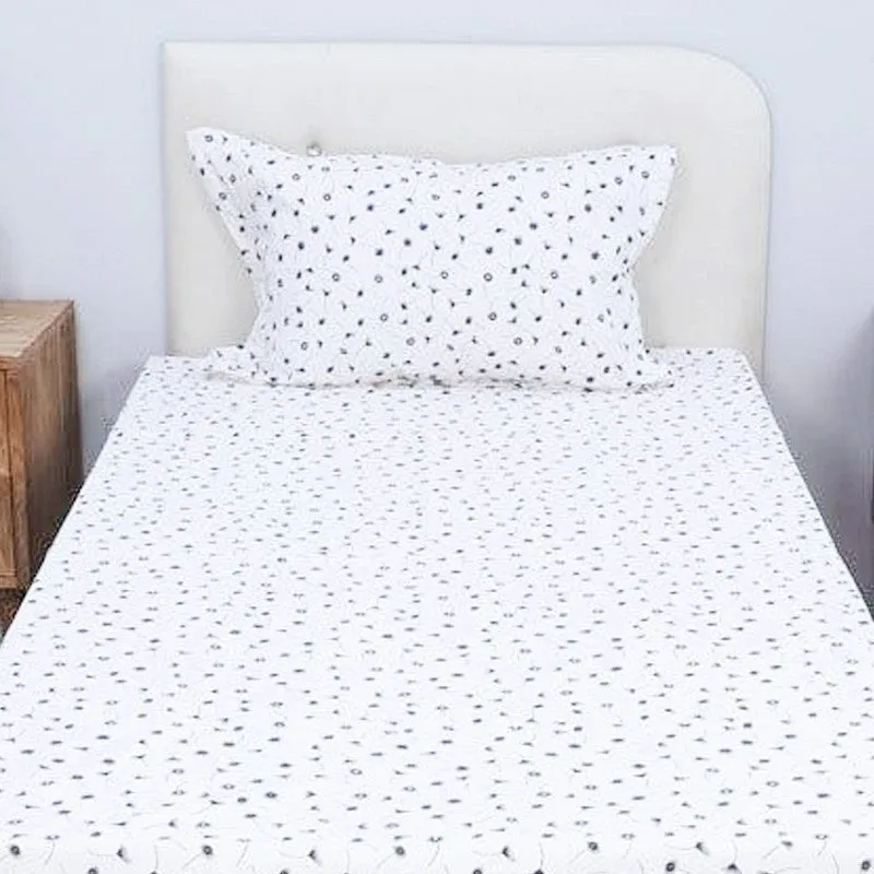 Luciana Floral Printed Cotton Bedsheet (Blue) - 180 TC media 4