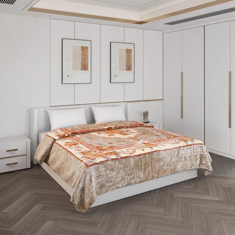 Monte Carlo Golden Oasis Throw - 600 GSM media 1