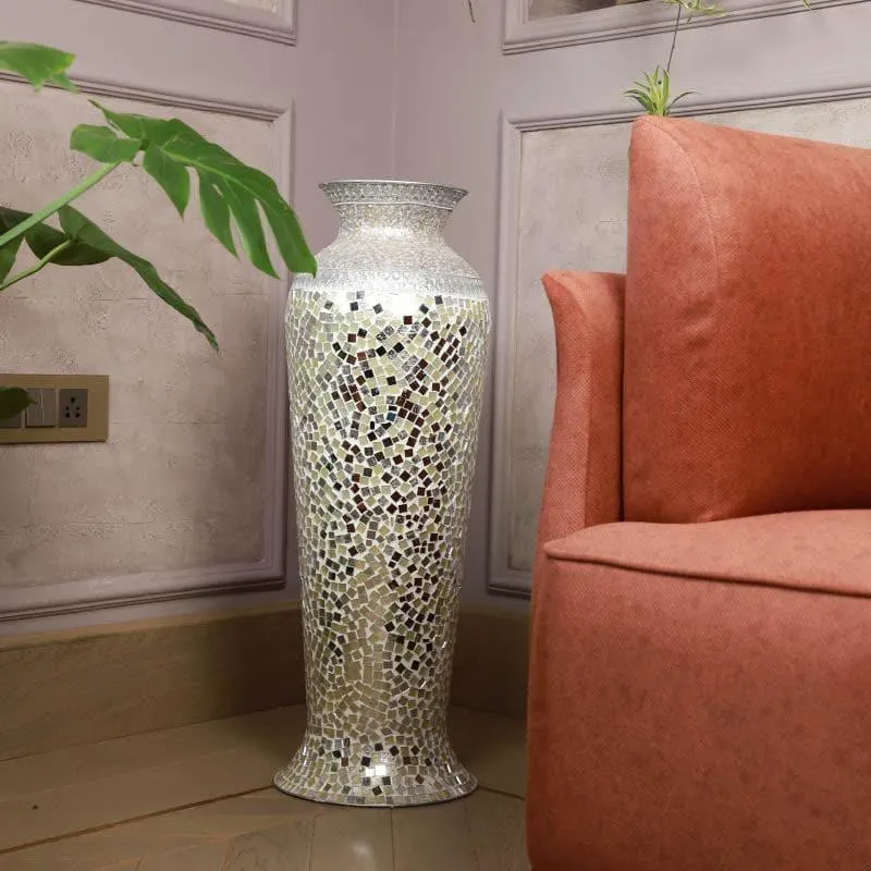 Astrea Metal Floor Vase media 4
