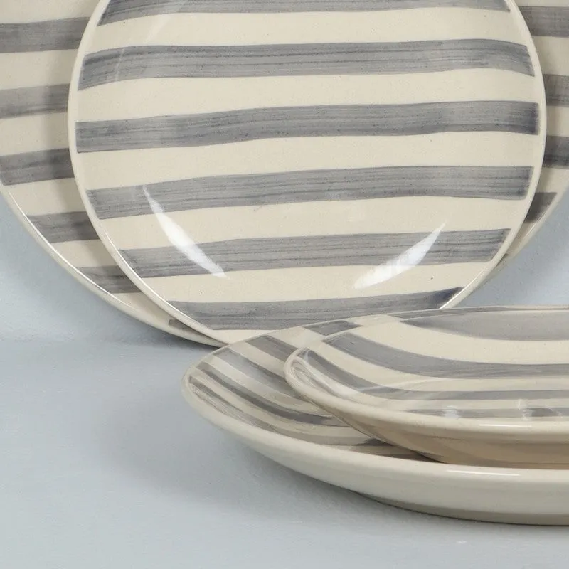Ceramic Dinner Plates (Grey,White) - Four Piece Set media 7