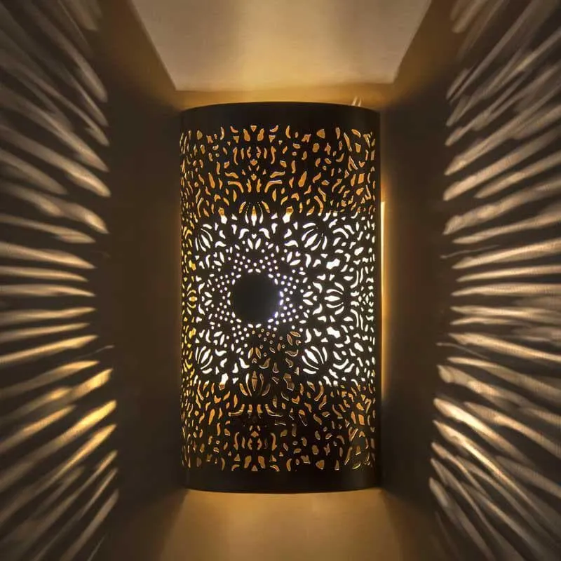 Salma Metal Wall Lamp media 3