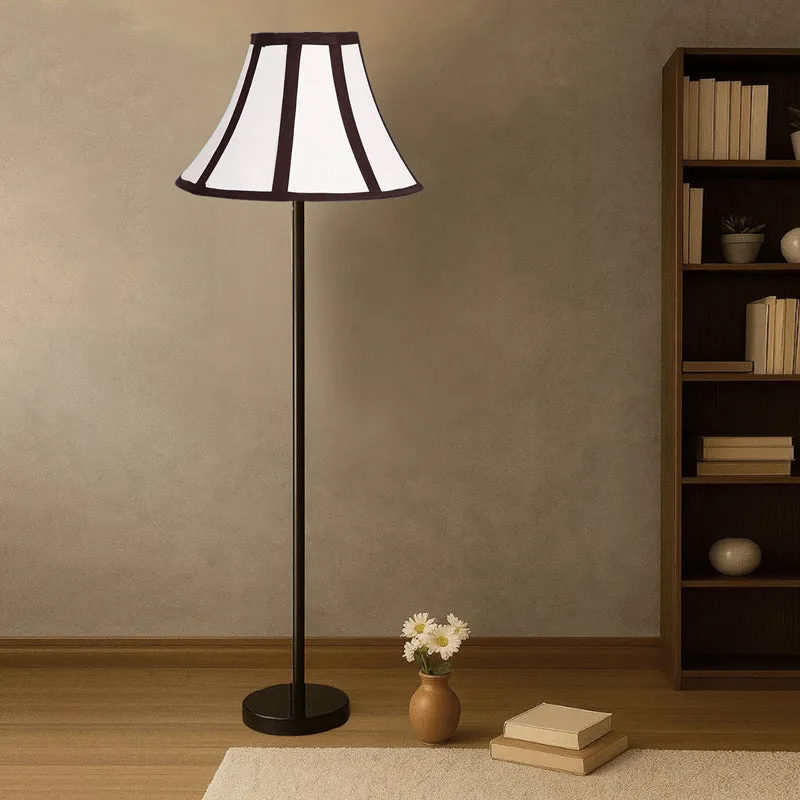 Stripra Rodin Floor Lamp media 3