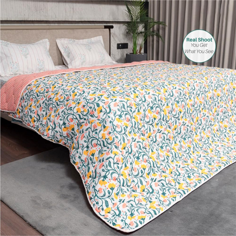 Urban Space Kashmir Reversible Comforter - 200 GSM media 4