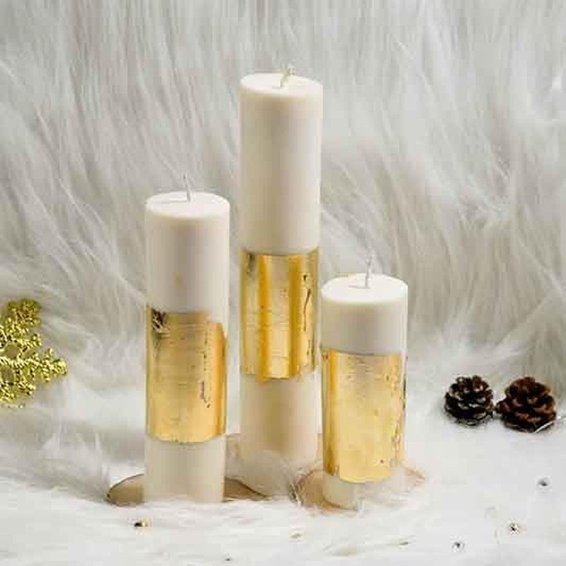 Set of 3 White Gold Pillar Candles - Cinnamon Roll Scented image 4