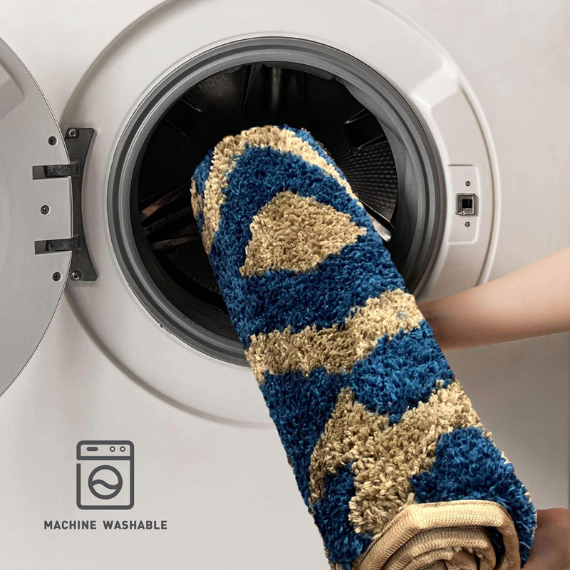 Fluffy Diamonds Microfiber Bath Mat - Blue media 7