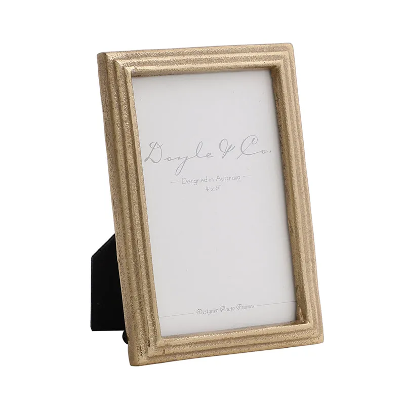 Serenade Photo Frame media 4