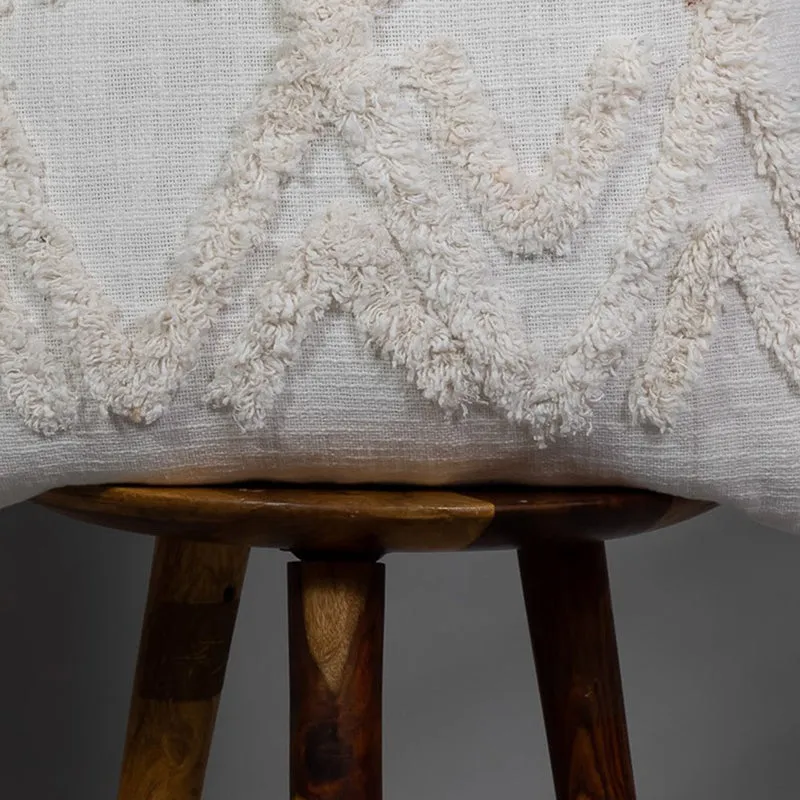 Chevra II Tufted Cushion Cover media 3