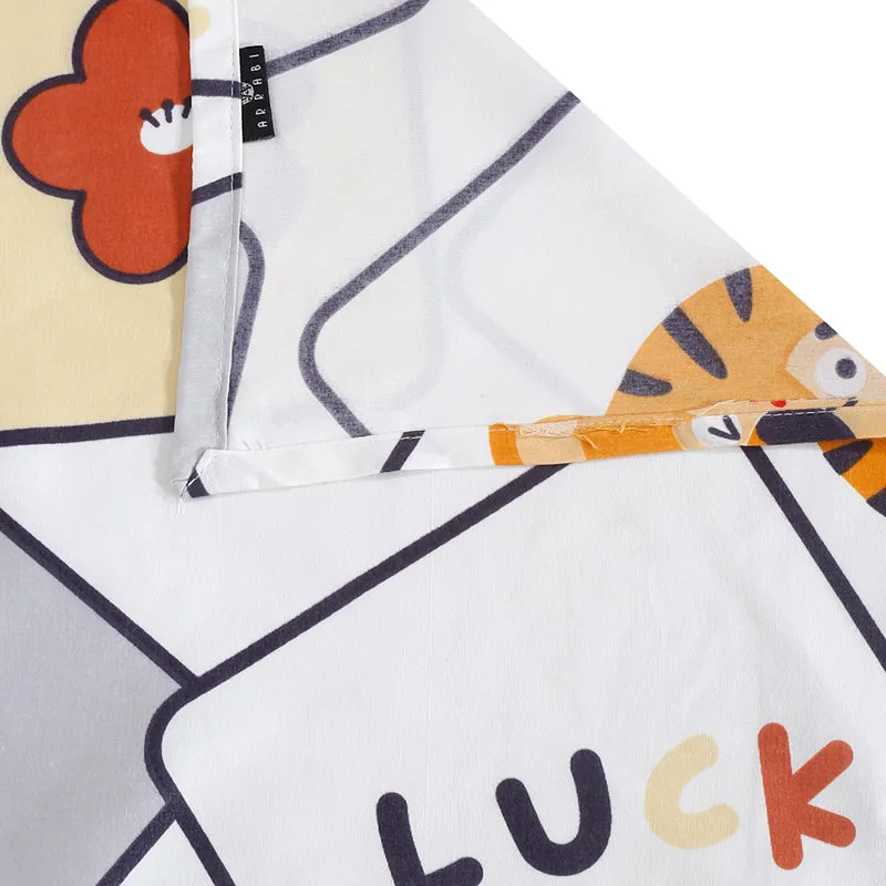 Geometrika Table Cover media 6