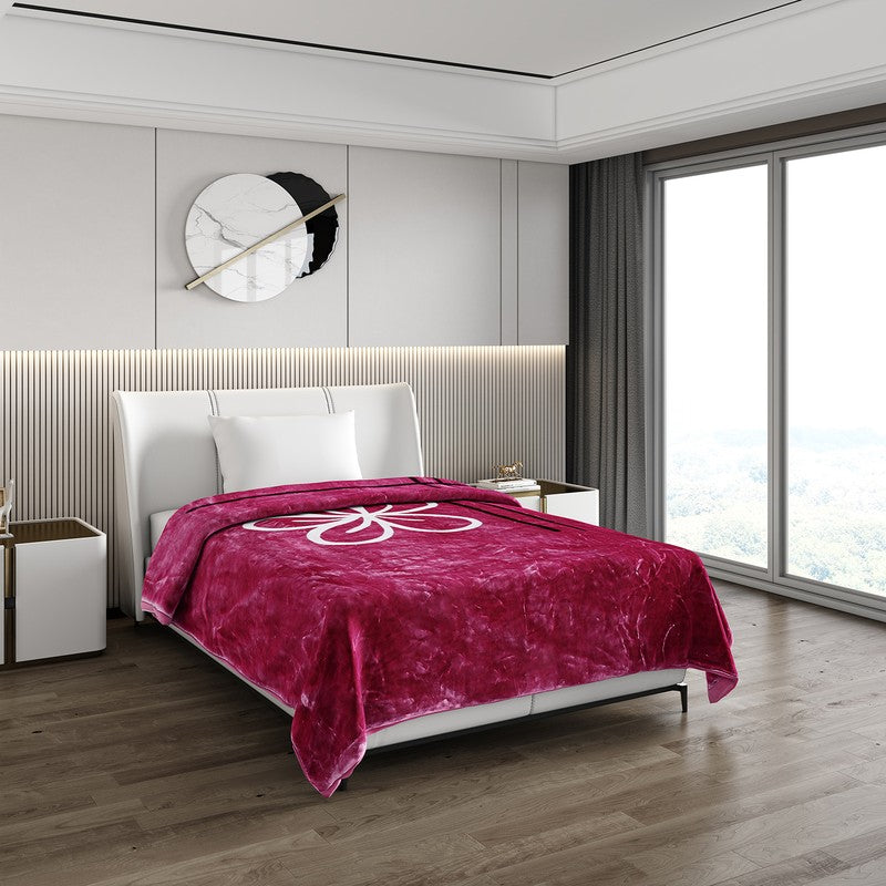 Monte Carlo Azure Dreamscape Blanket (Pink)- 950 GSM