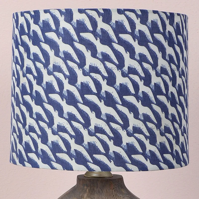 Glara Hewn Printed Mango Wood Table Lamp - Black,White,Brown media 3