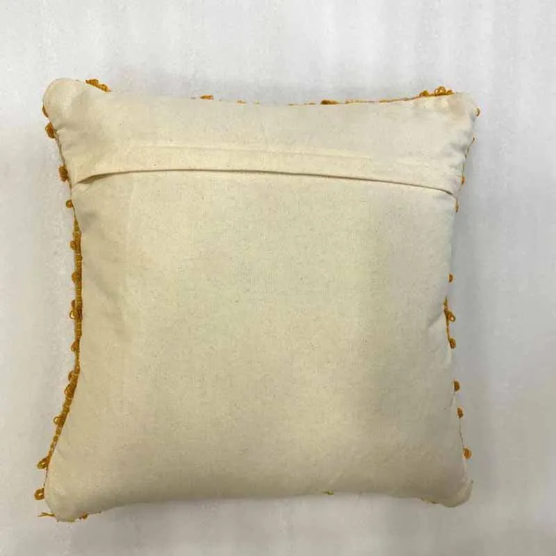 Prisley Tufted Cushion Cover media 6