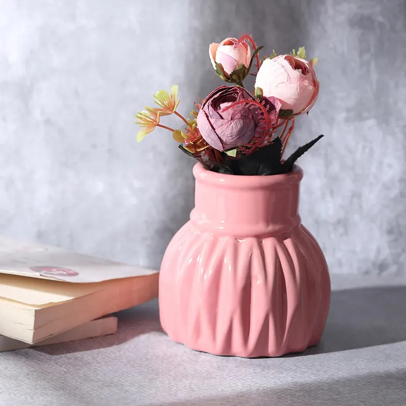Faire Carve Ceramic Vase - Pink media 1