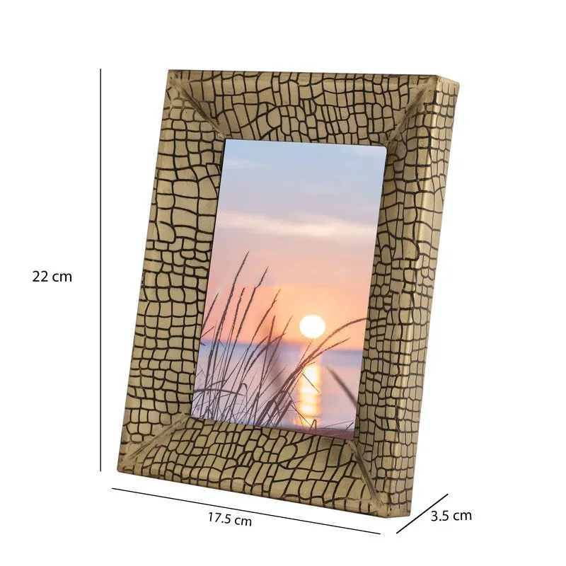 Aria Crok Photo Frame media 6