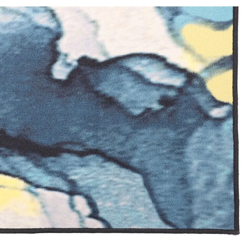 Mira Nylon Runner Rug media 4