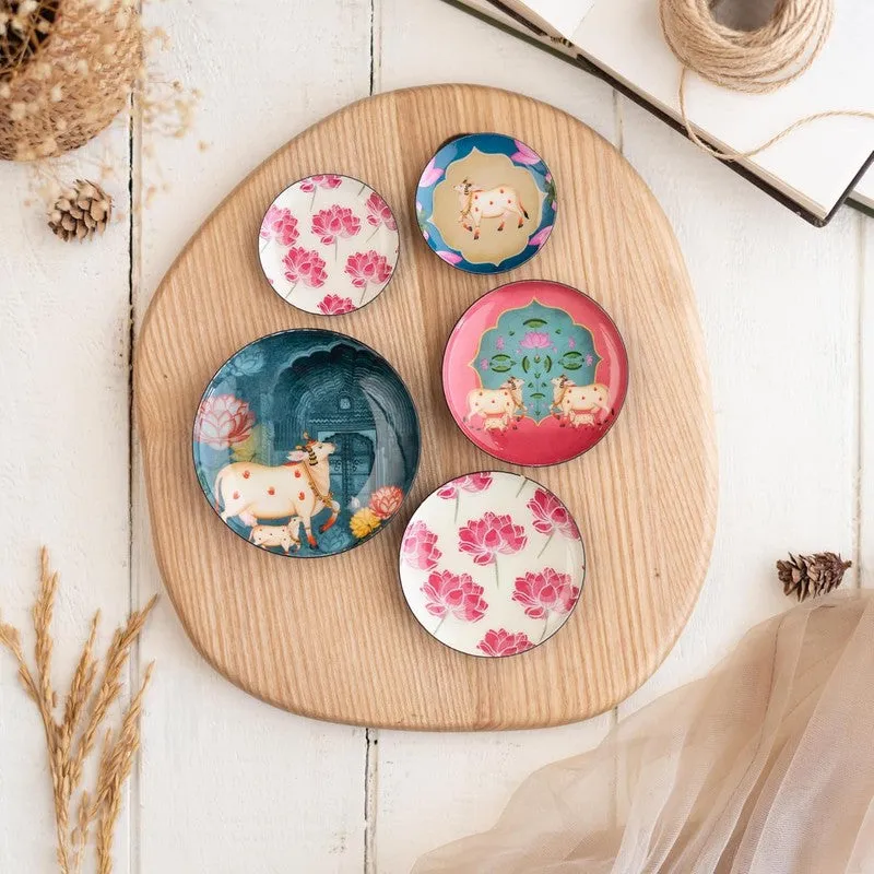 Pichwai Charms Fridge Magnet - Set Of Five media 1