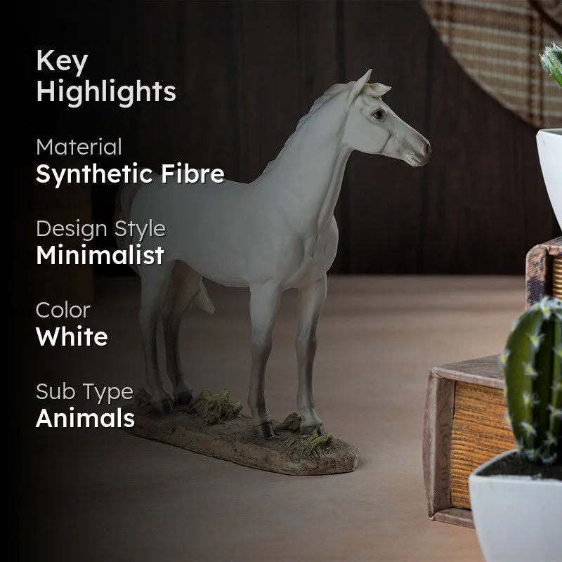 Palomino Stallion Showpiece media 2