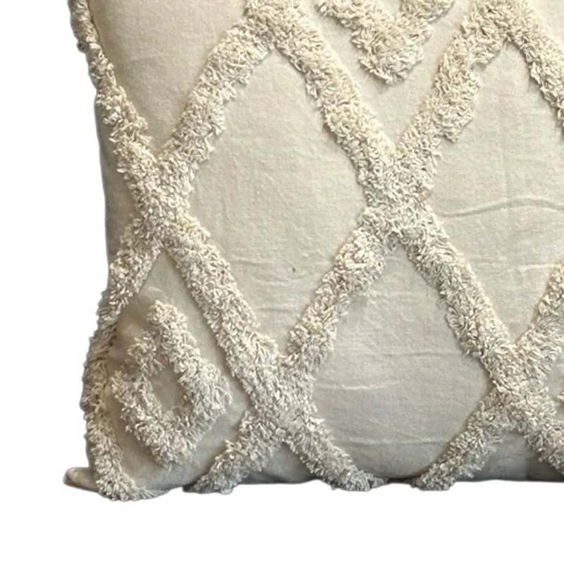 Arvyn Lattice Cushion Cover media 6