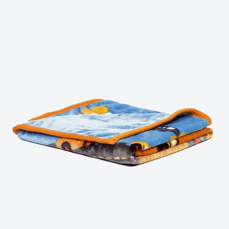 Monte Carlo Tiny Travelers Blanket - 600 GSM media 4