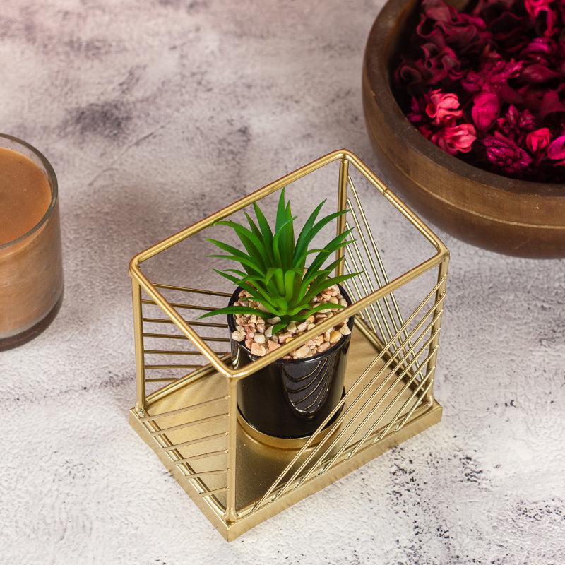 Jadeo Metal Planter media 5