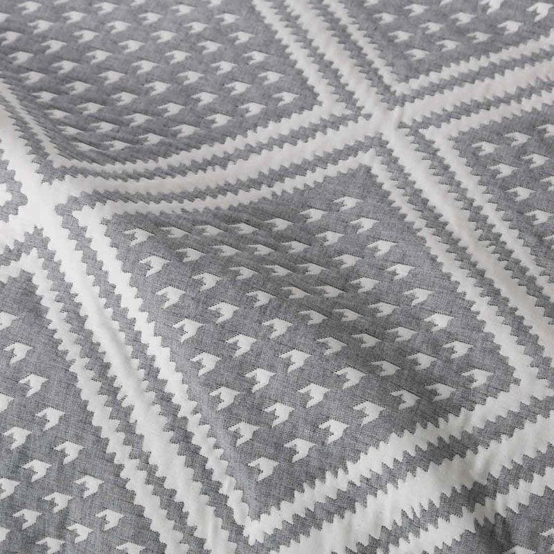 Angular Oasis Cotton Dohar media 4