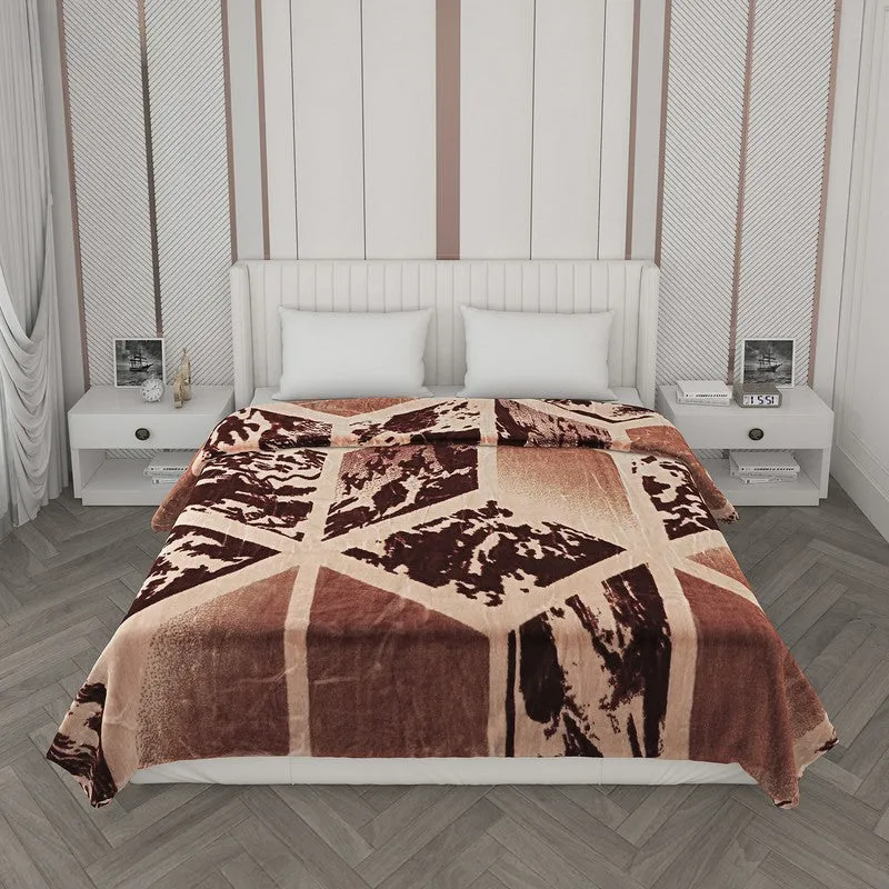 Monte Carlo Mosaic Diamond Blanket (Brown)- 850 GSM media 4