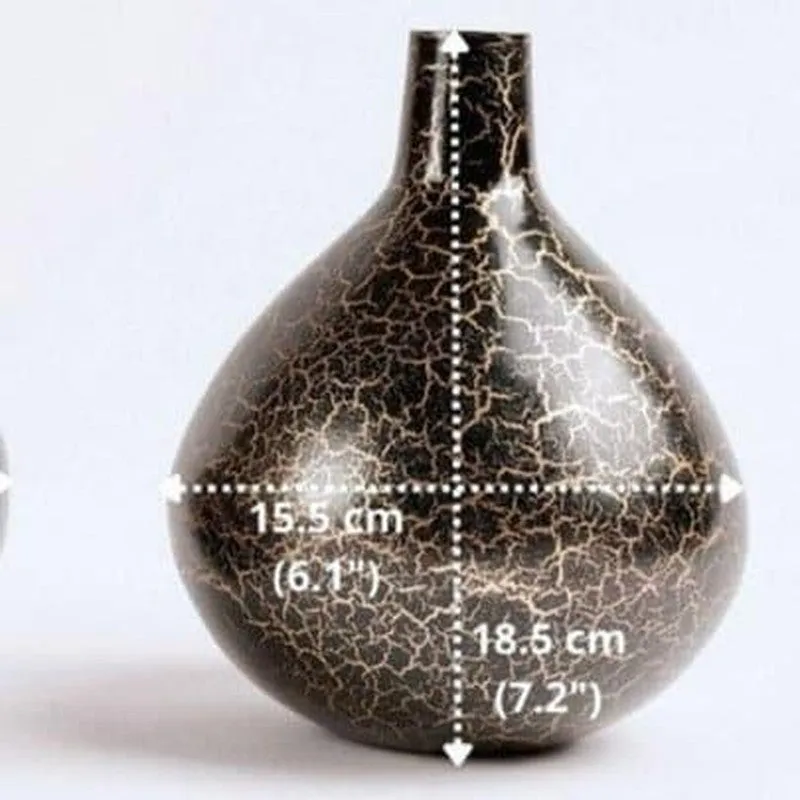 Iyana Metal Vase - Big media 4