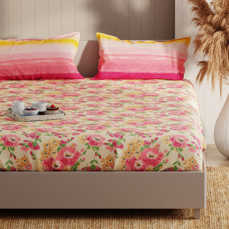 Petal & Stripes Fitted Microfiber Microfiber Bedsheet - 135 GSM media 3
