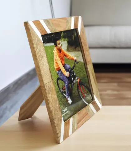 Wood · Resin
