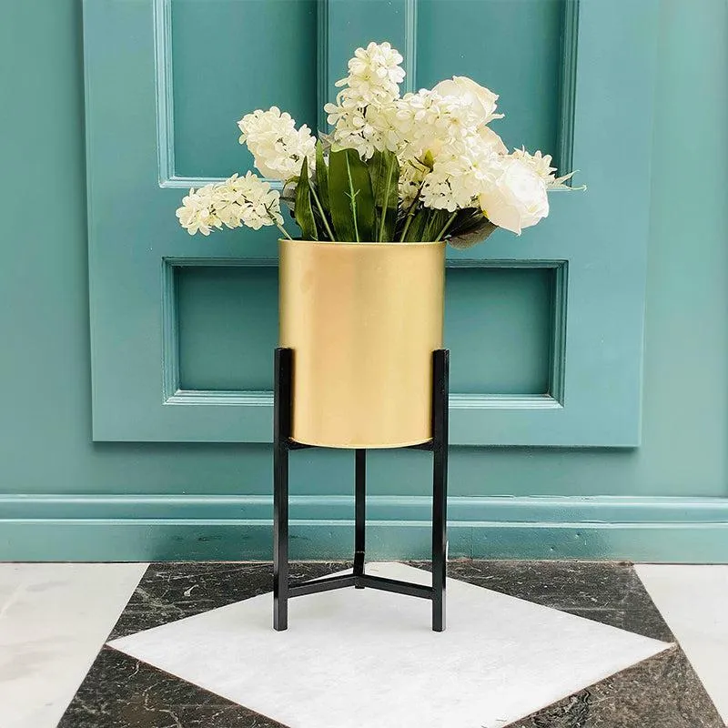 Camila Metal Planter media 2