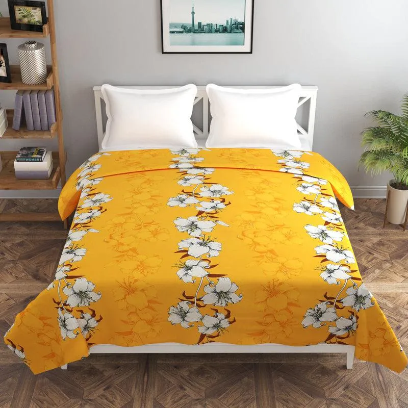 Soft Blooms Cotton Duvet Cover - 210 TC media 3