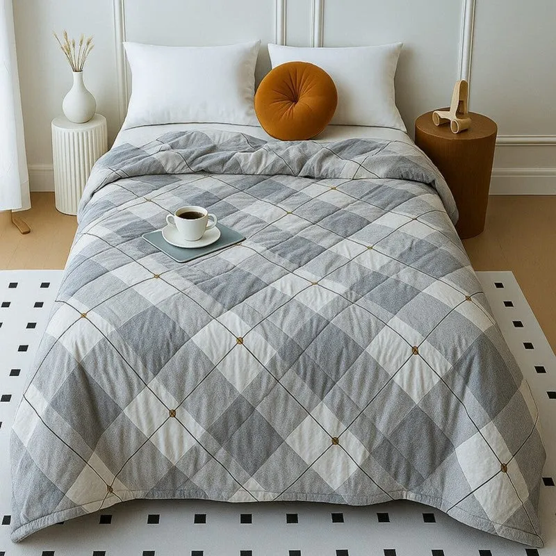Metro Grid Comforters - 300 GSM media 1