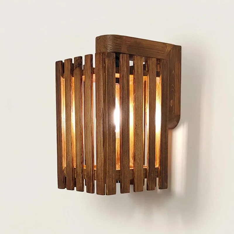 Nymphe Wooden Wall Lamp media 4
