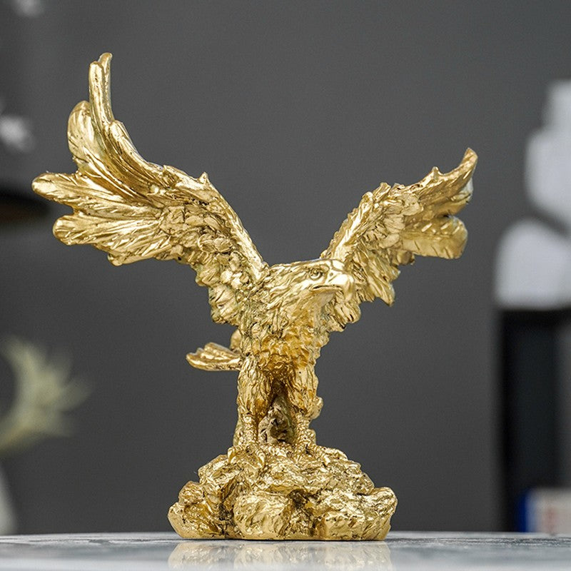 Skyward Majesty Eagle Showpiece - Gold media 7