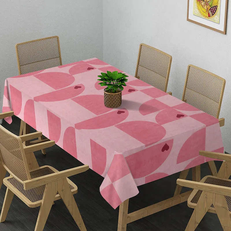 Arda Table Cover media 1