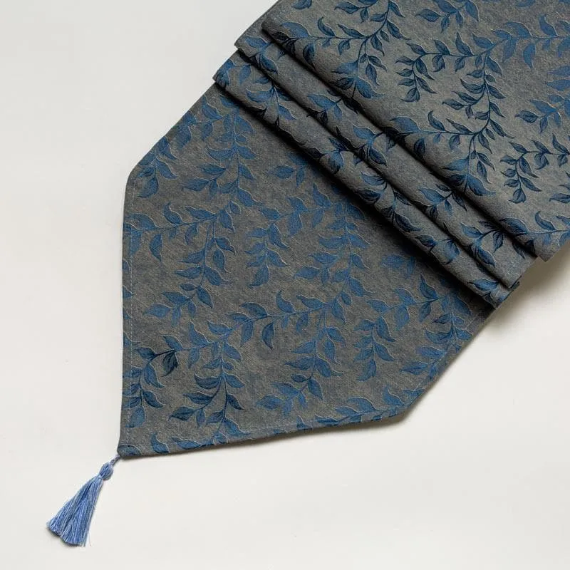 Elle Leafsy Jacquard Table Runner - Blue media 4