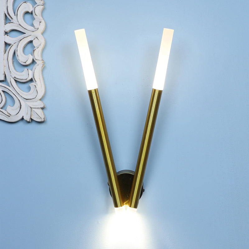 Renata Iron Wall Lamp