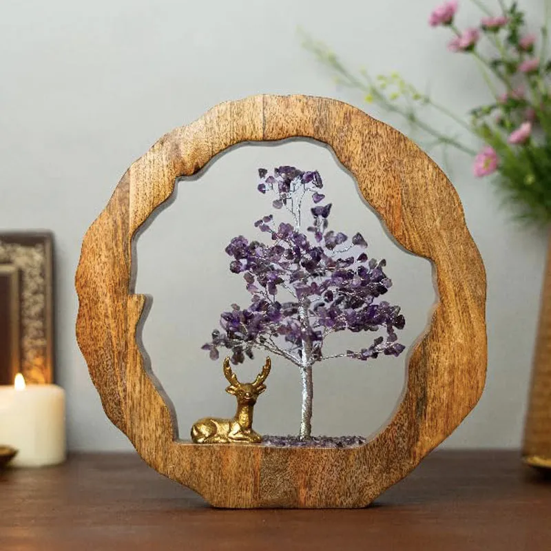 Tree & Stag Showpiece media 1