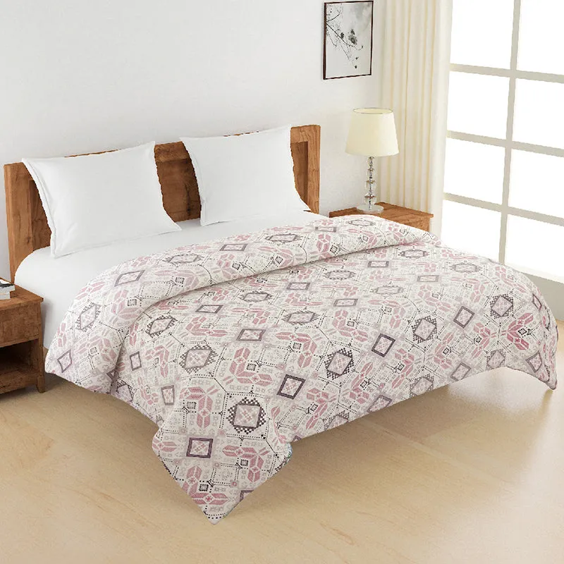 Swayam Alyona Cotton Comforter (Pink) - 150 GSM media 1