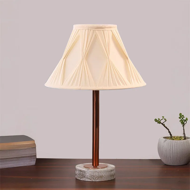 Pleatra Pinch Rodin Wooden Table Lamp - Ivory,Copper,White media 3