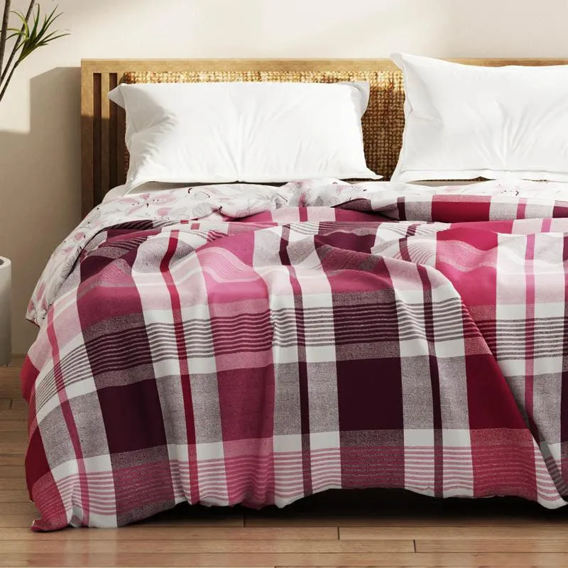 Cary Reversible Microfiber Comforter (Pink & Grape) - 150 GSM media 3