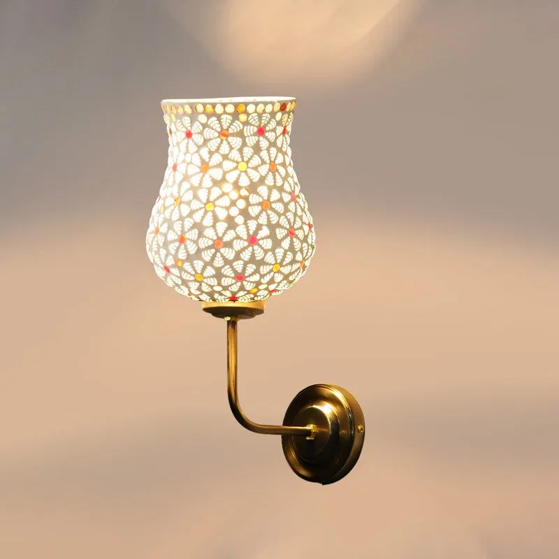 Harmyra Wall Lamp media 6